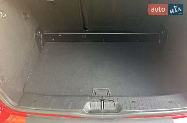 Хэтчбек Mercedes-Benz A-Class 2011 в 
