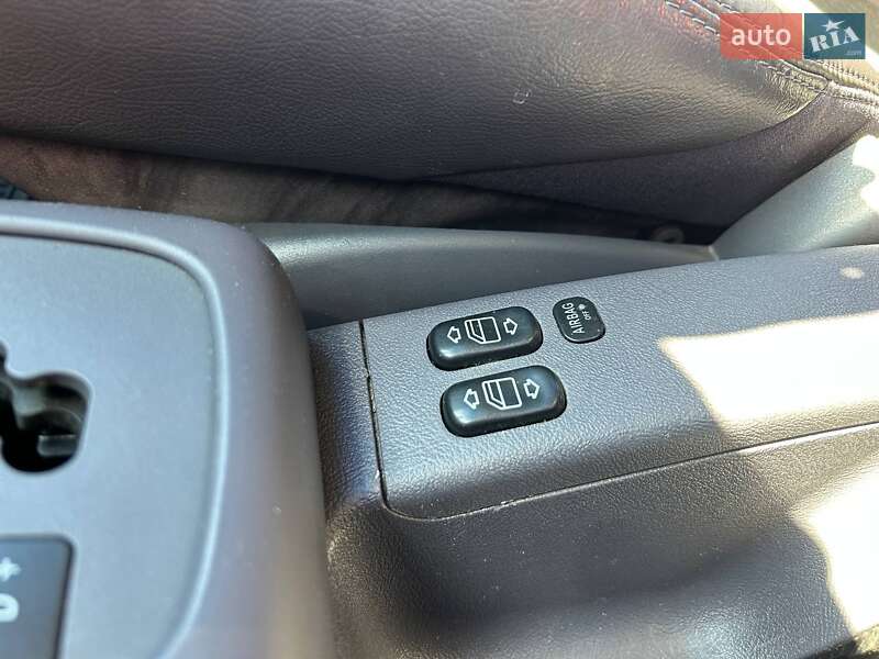 Хэтчбек Mercedes-Benz A-Class 2000 в Киеве