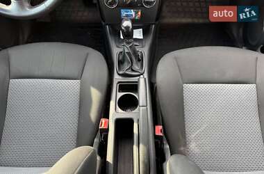 Хэтчбек Mercedes-Benz A-Class 2006 в 