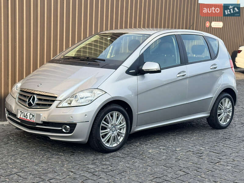Хэтчбек Mercedes-Benz A-Class 2011 в Киеве