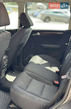 Хэтчбек Mercedes-Benz A-Class 2005 в 