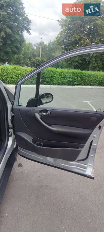 Хетчбек Mercedes-Benz A-Class 2001 в Черкасах