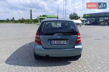 Хэтчбек Mercedes-Benz A-Class 2005 в 