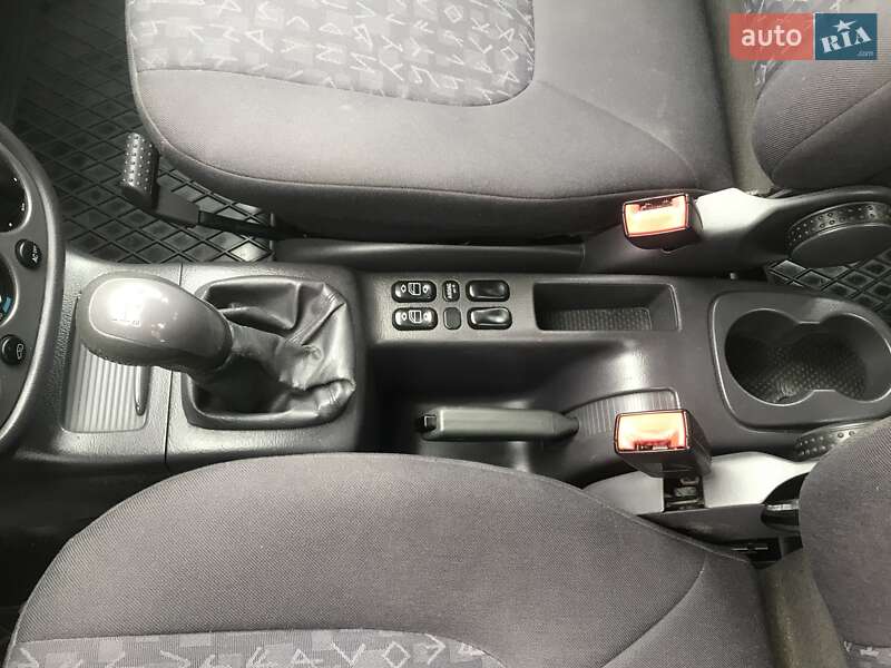 Хэтчбек Mercedes-Benz A-Class 2004 в Тернополе