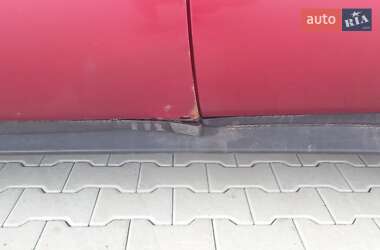 Хэтчбек Mercedes-Benz A-Class 2000 в 