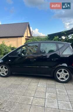 Хэтчбек Mercedes-Benz A-Class 2000 в 