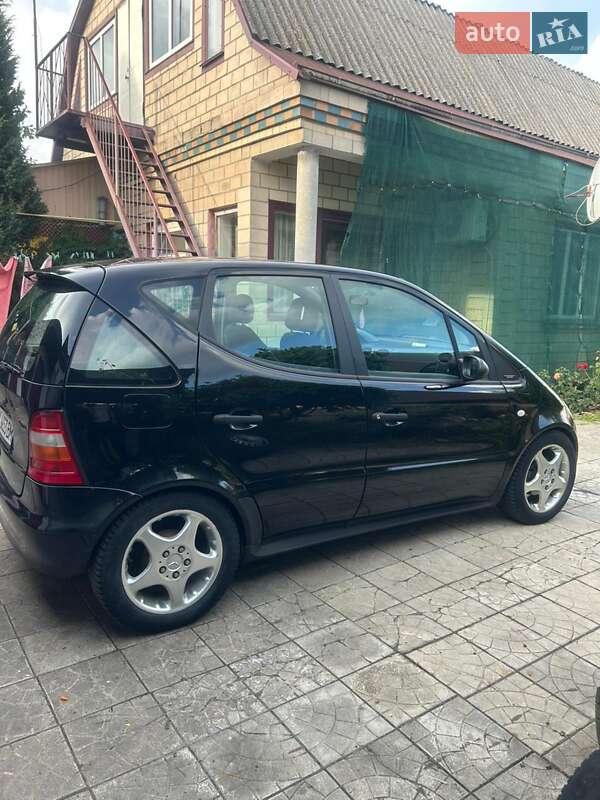 Хэтчбек Mercedes-Benz A-Class 2000 в Городище