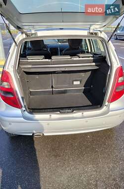 Хэтчбек Mercedes-Benz A-Class 2008 в 