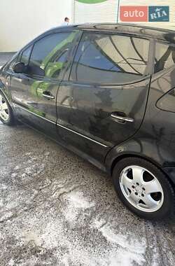 Хэтчбек Mercedes-Benz A-Class 2001 в 