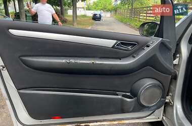 Хетчбек Mercedes-Benz A-Class 2005 в 