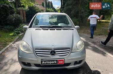 Хетчбек Mercedes-Benz A-Class 2005 в 