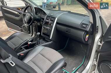 Хетчбек Mercedes-Benz A-Class 2005 в 