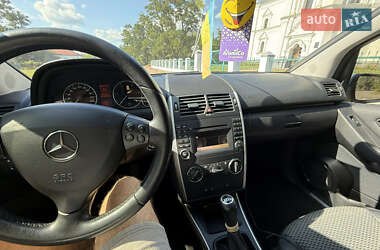 Хэтчбек Mercedes-Benz A-Class 2008 в 
