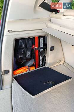 Хэтчбек Mercedes-Benz A-Class 2009 в 