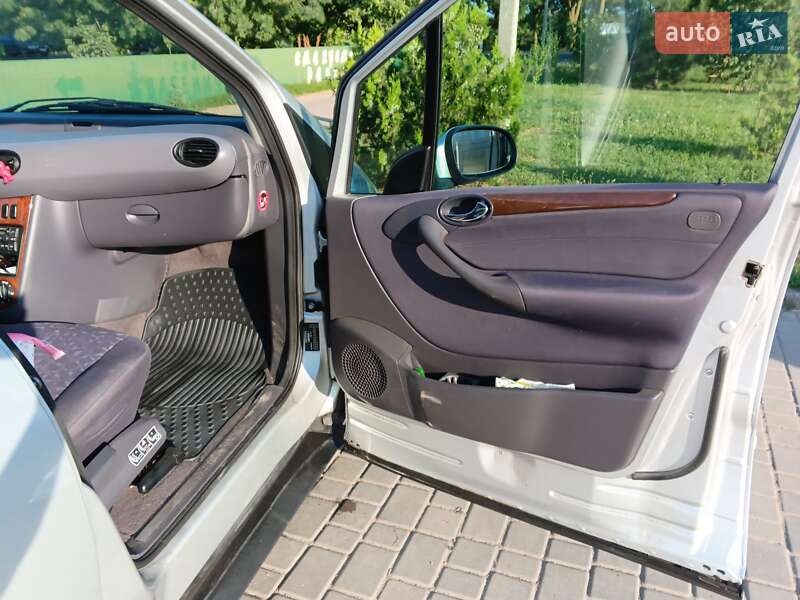 Хэтчбек Mercedes-Benz A-Class 2002 в Одессе фото 6 Хэтчбек Mercedes-Benz A-Class 2002 в Одессе