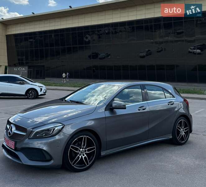 Хэтчбек Mercedes-Benz A-Class 2018 в Запорожье