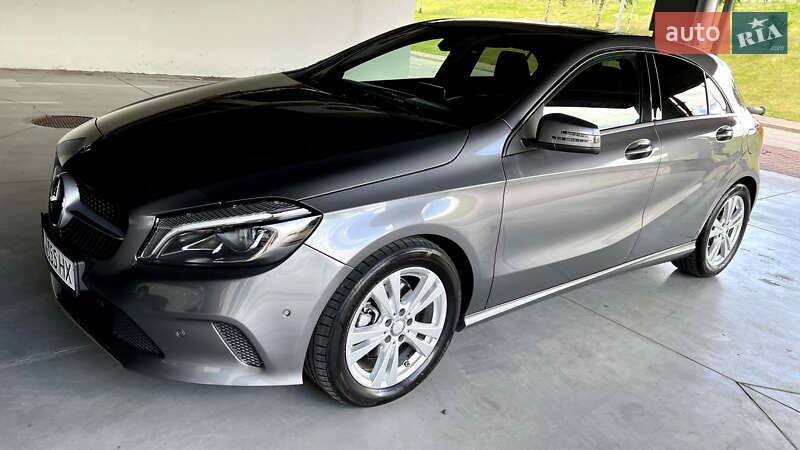 Хэтчбек Mercedes-Benz A-Class 2017 в Киеве