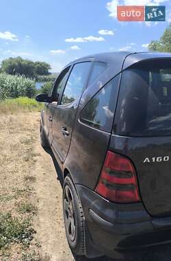 Хэтчбек Mercedes-Benz A-Class 2001 в 
