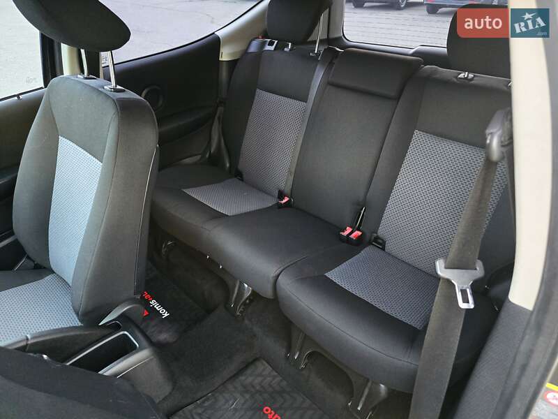 Купе Mercedes-Benz A-Class 2006 в Хмельницком фото 40 Купе Mercedes-Benz A-Class 2006 в Хмельницком