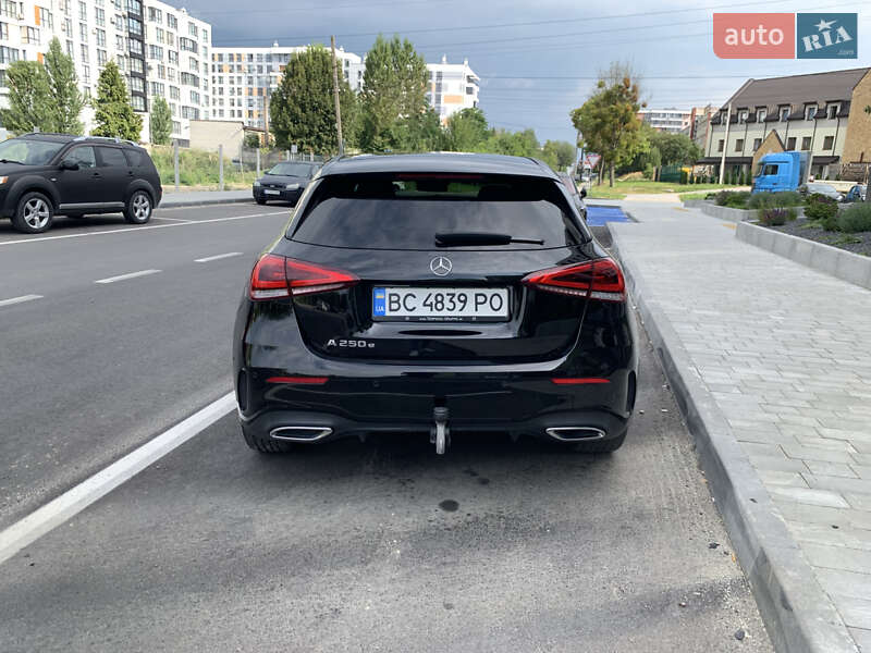 Хетчбек Mercedes-Benz A-Class 2020 в Львові фото 5 Хетчбек Mercedes-Benz A-Class 2020 в Львові