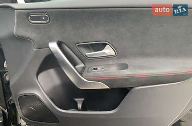 Хэтчбек Mercedes-Benz A-Class 2020 в 