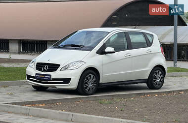 Хэтчбек Mercedes-Benz A-Class 2010 в 