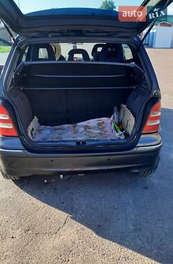 Хэтчбек Mercedes-Benz A-Class 2001 в 
