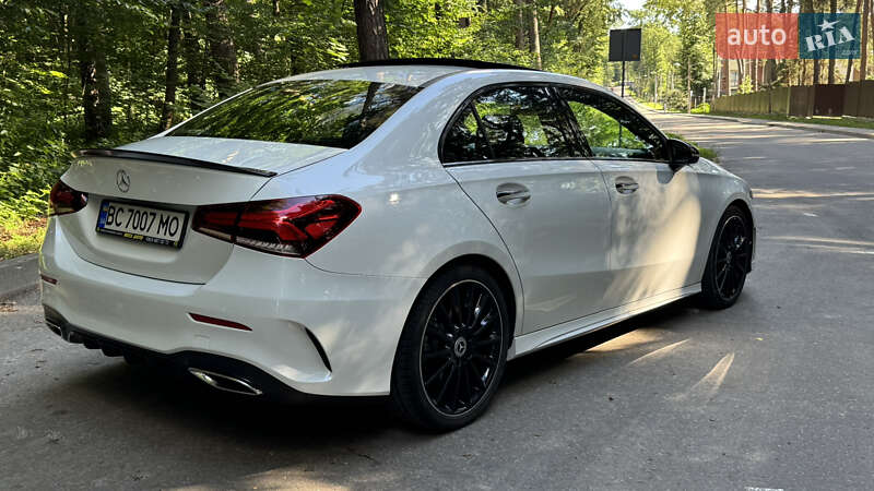 Седан Mercedes-Benz A-Class 2019 в Львове