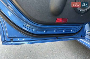 Хэтчбек Mercedes-Benz A-Class 2007 в 