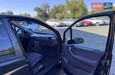 Хэтчбек Mercedes-Benz A-Class 2005 в 