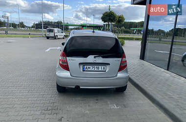 Хэтчбек Mercedes-Benz A-Class 2005 в 
