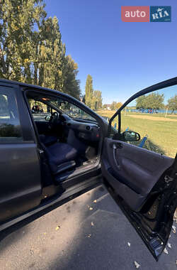Хэтчбек Mercedes-Benz A-Class 2000 в 