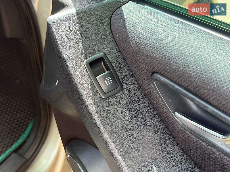 Хетчбек Mercedes-Benz A-Class 2005 в Києві