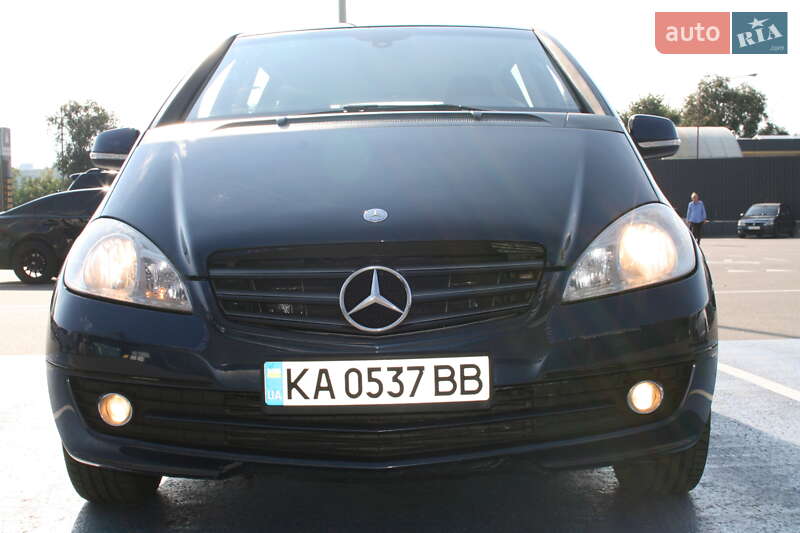 Хэтчбек Mercedes-Benz A-Class 2011 в Киеве