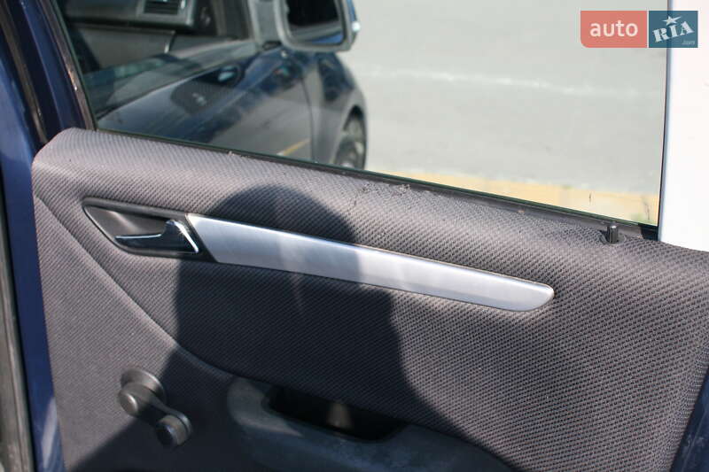 Хэтчбек Mercedes-Benz A-Class 2011 в Киеве