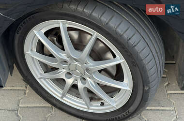 Хэтчбек Mercedes-Benz A-Class 2014 в 