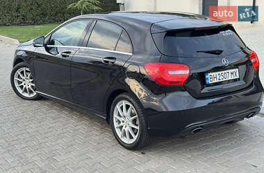 Хэтчбек Mercedes-Benz A-Class 2014 в 