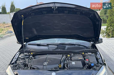 Хэтчбек Mercedes-Benz A-Class 2014 в 
