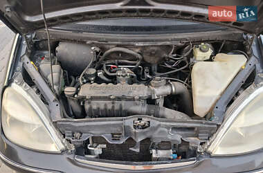 Хэтчбек Mercedes-Benz A-Class 2002 в 