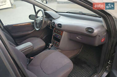 Хэтчбек Mercedes-Benz A-Class 2002 в 