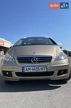 Хэтчбек Mercedes-Benz A-Class 2008 в 