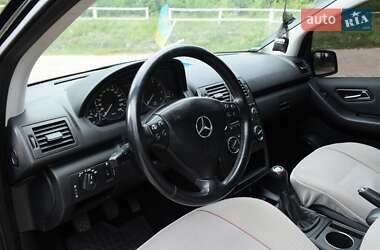 Хэтчбек Mercedes-Benz A-Class 2008 в 