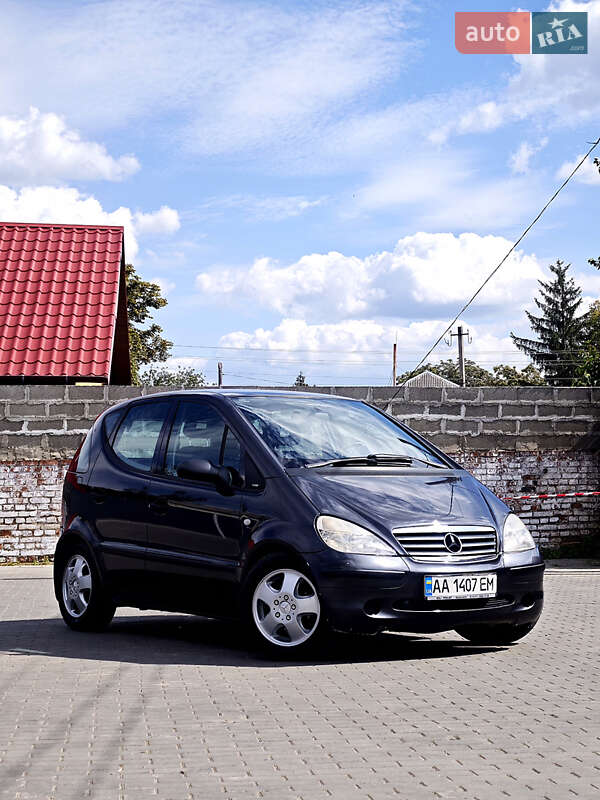 Хэтчбек Mercedes-Benz A-Class 2000 в Малине
