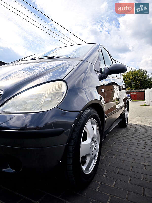 Хэтчбек Mercedes-Benz A-Class 2000 в Малине