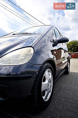 Хетчбек Mercedes-Benz A-Class 2000 в 