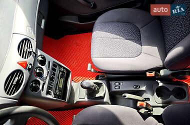 Хетчбек Mercedes-Benz A-Class 2000 в 