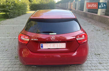 Хетчбек Mercedes-Benz A-Class 2014 в 