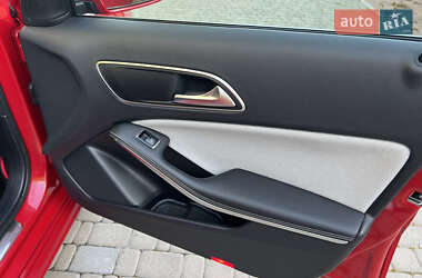 Хетчбек Mercedes-Benz A-Class 2014 в 