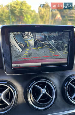 Хетчбек Mercedes-Benz A-Class 2014 в 