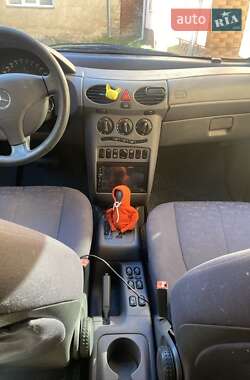 Хэтчбек Mercedes-Benz A-Class 1999 в 